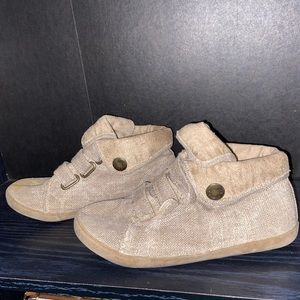 Blowfish Shoes - ❤️ BUNDLE 3 for $20 ❤️ Blowfish Velcro sneakers Blowfish Shoes - ❤️ BUNDLE 3 for $20 ❤️ Blowfish Velcro sneakers